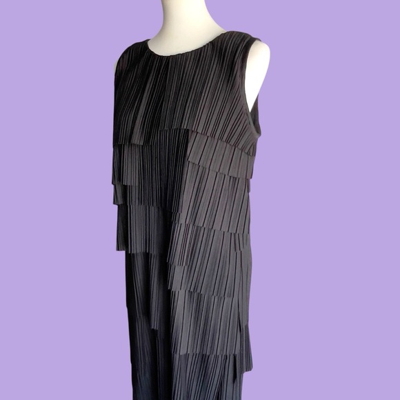 Scarlett Nite tired flapper style black dress size 14 - Picture 9 of 16